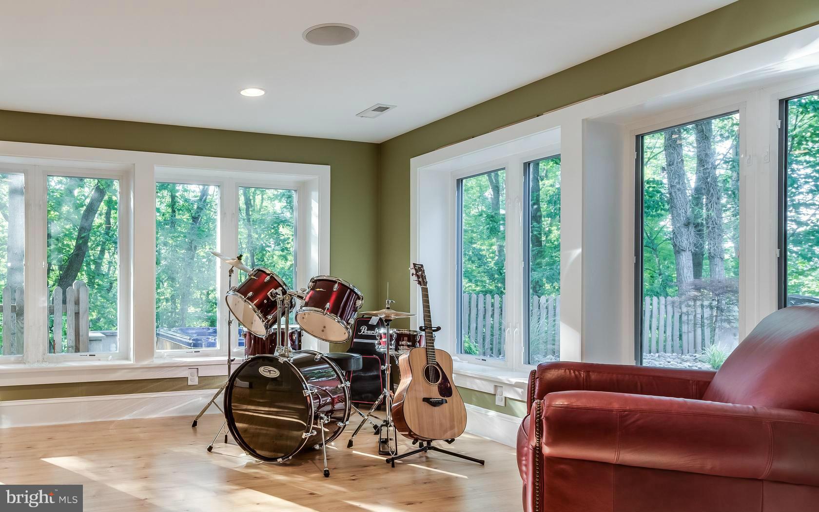 8 Revell Road Severna Park, MD 21146 - Photo 22 of 30 Lower level exercise/ music room