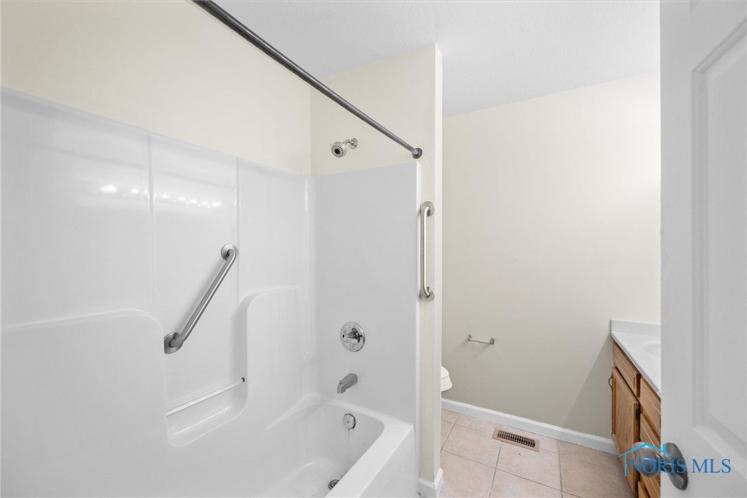 1124 Wenz Road Toledo, OH 43615 - Photo 18 of 29 Gallery Image 18