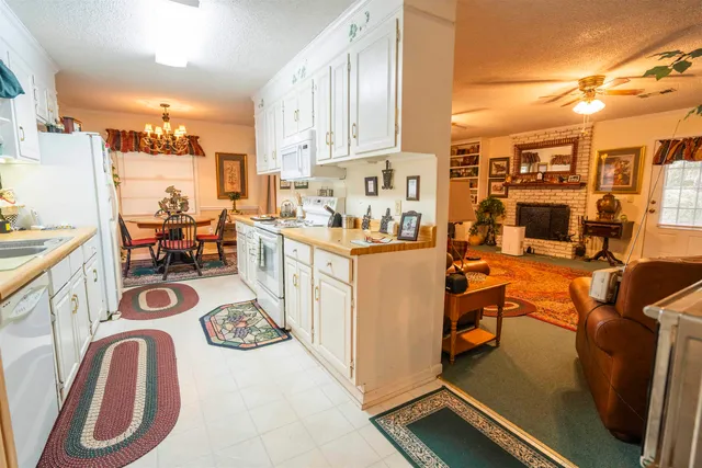 $299,900 | 1921 Longview Drive, Tallahassee, FL 32303