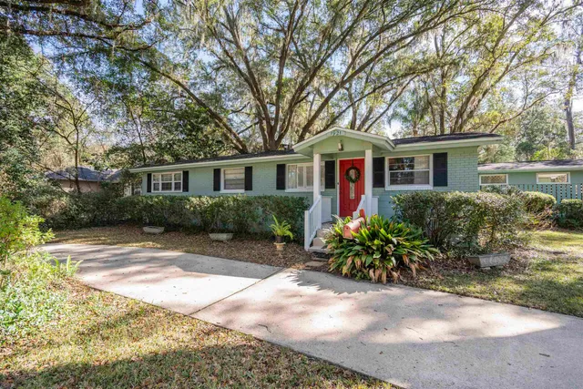 $299,900 | 1921 Longview Drive, Tallahassee, FL 32303