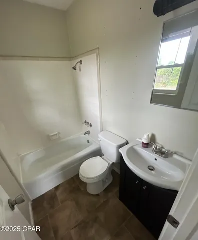 $144,900 | 2004 Greenbriar Boulevard, Lynn Haven, FL 32444