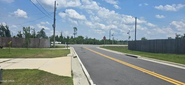 $144,900 | 2004 Greenbriar Boulevard, Lynn Haven, FL 32444