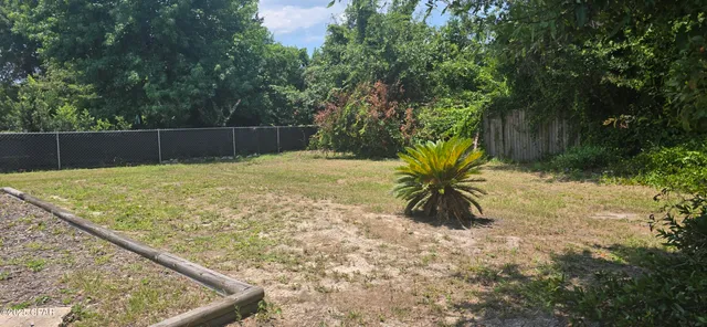 $144,900 | 2004 Greenbriar Boulevard, Lynn Haven, FL 32444