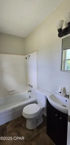 $144,900 | 2004 Greenbriar Boulevard, Lynn Haven, FL 32444