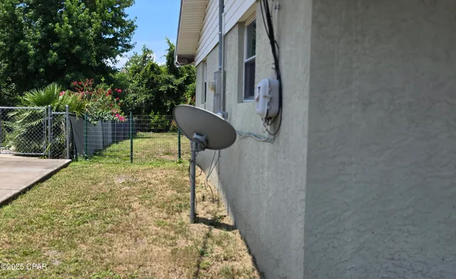 $144,900 | 2004 Greenbriar Boulevard, Lynn Haven, FL 32444