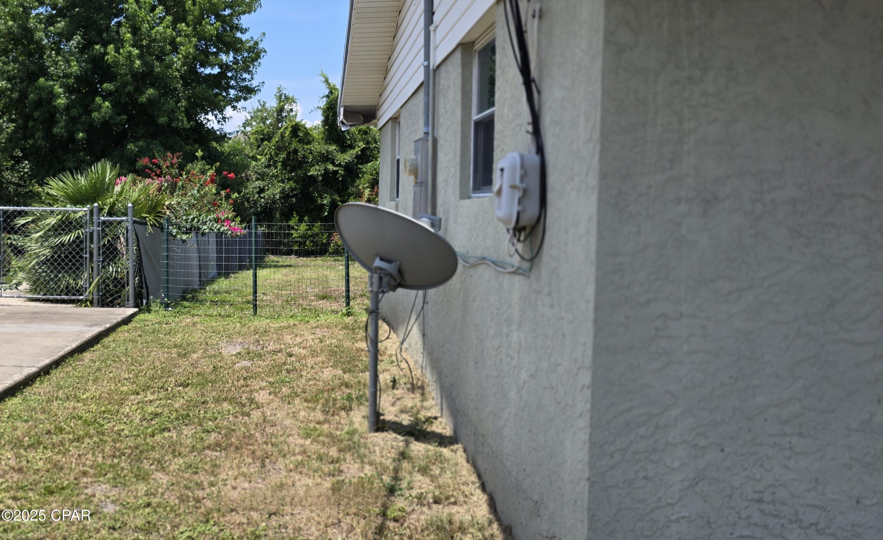 2004 Greenbriar Boulevard Lynn Haven, FL 32444 - Photo 37 of 39