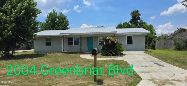 $144,900 | 2004 Greenbriar Boulevard, Lynn Haven, FL 32444