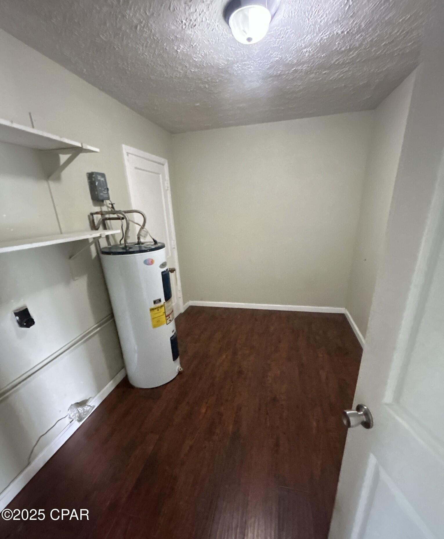 2004 Greenbriar Boulevard Lynn Haven, FL 32444 - Photo 7 of 39