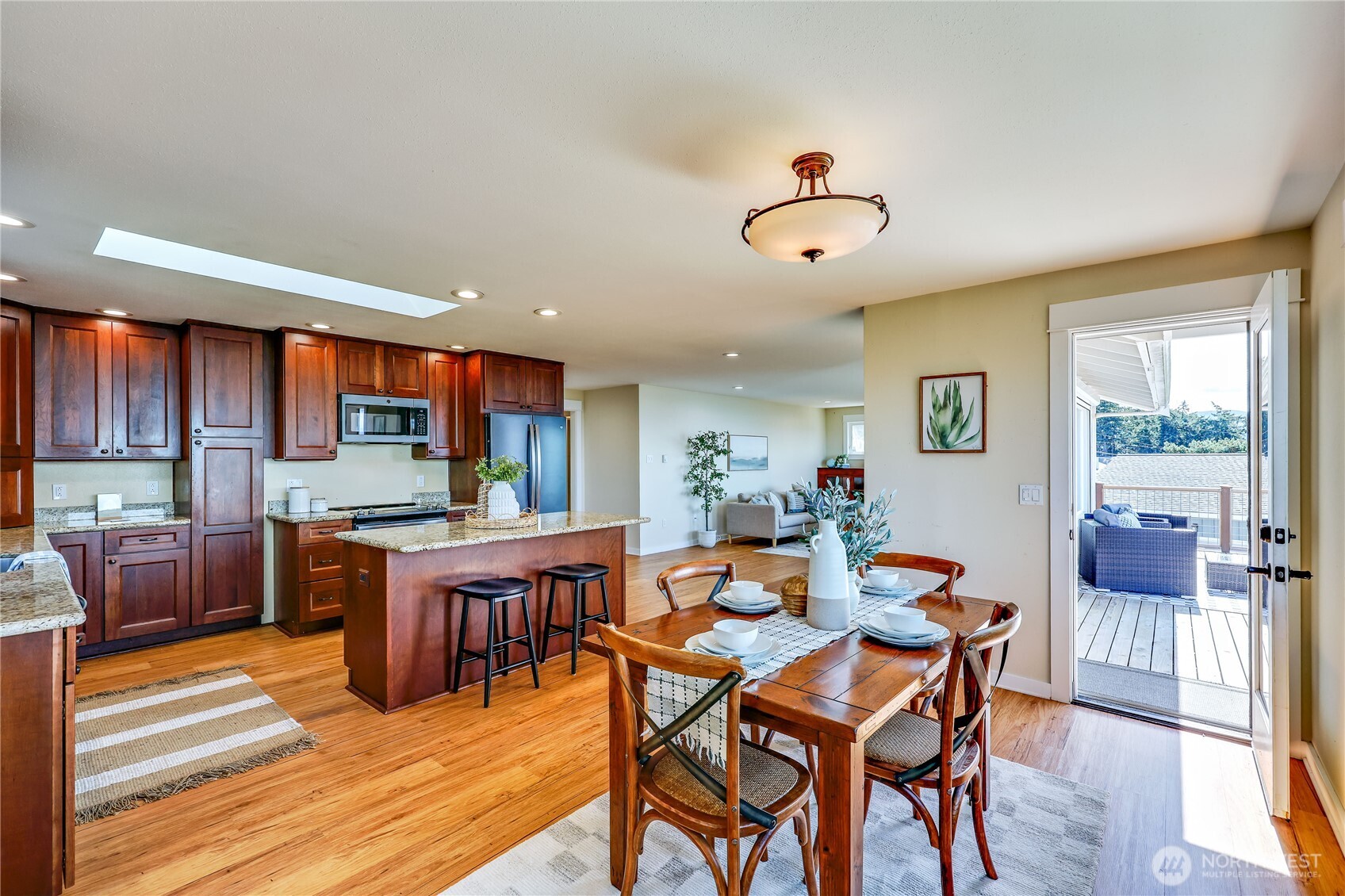 231 Victoria Loop Port Townsend, WA 98368 - Photo 12 of 40 Gallery Image 12
