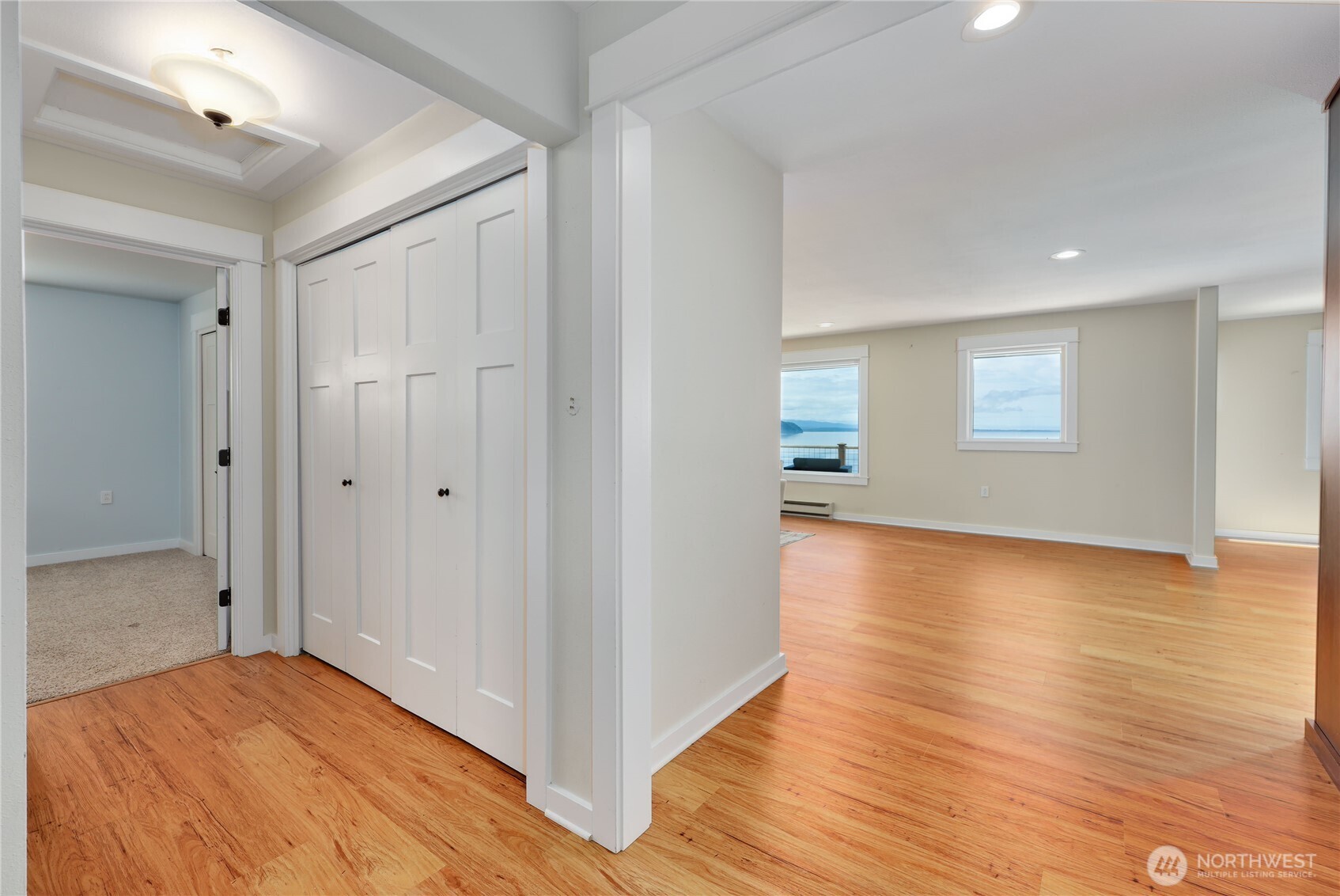 231 Victoria Loop Port Townsend, WA 98368 - Photo 5 of 40 Gallery Image 5
