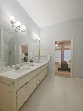 $2,400 | 3810 Paigewood Drive, Pearland, TX 77584