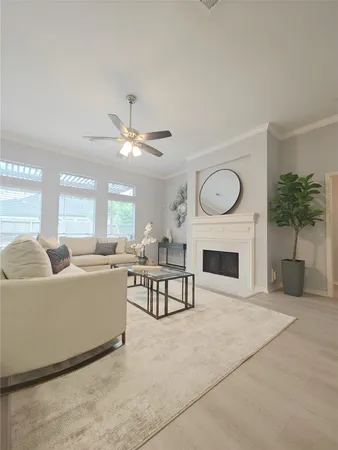 $2,400 | 3810 Paigewood Drive, Pearland, TX 77584