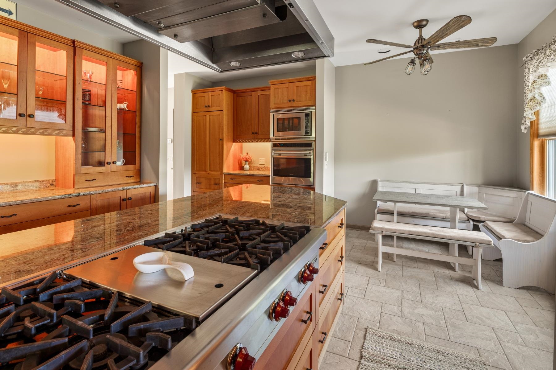 643 Bryan Road Stowe, VT 05672 - Photo 11 of 40