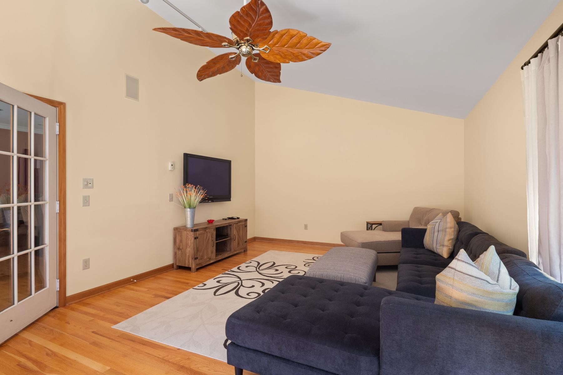 643 Bryan Road Stowe, VT 05672 - Photo 17 of 40