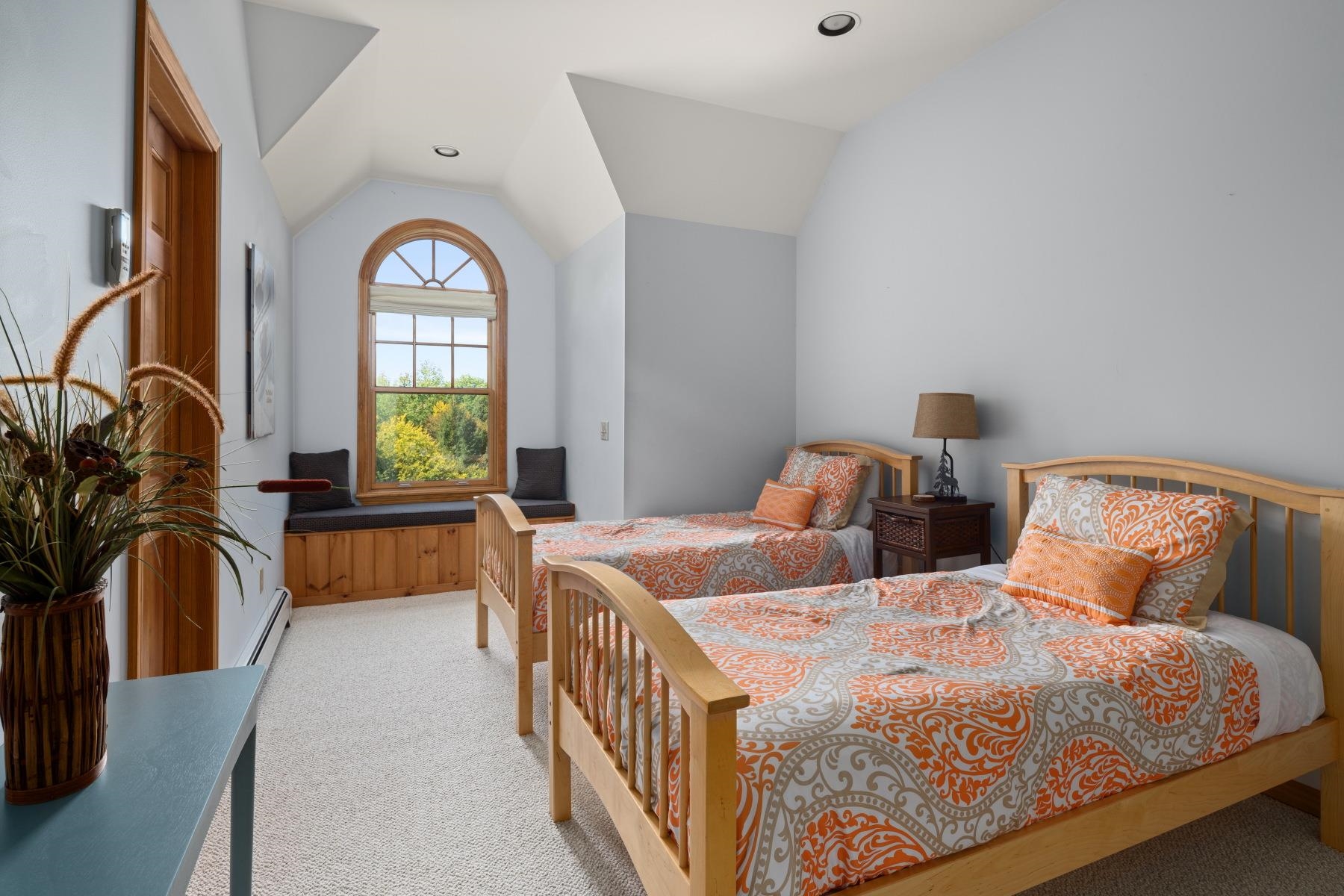 643 Bryan Road Stowe, VT 05672 - Photo 23 of 40