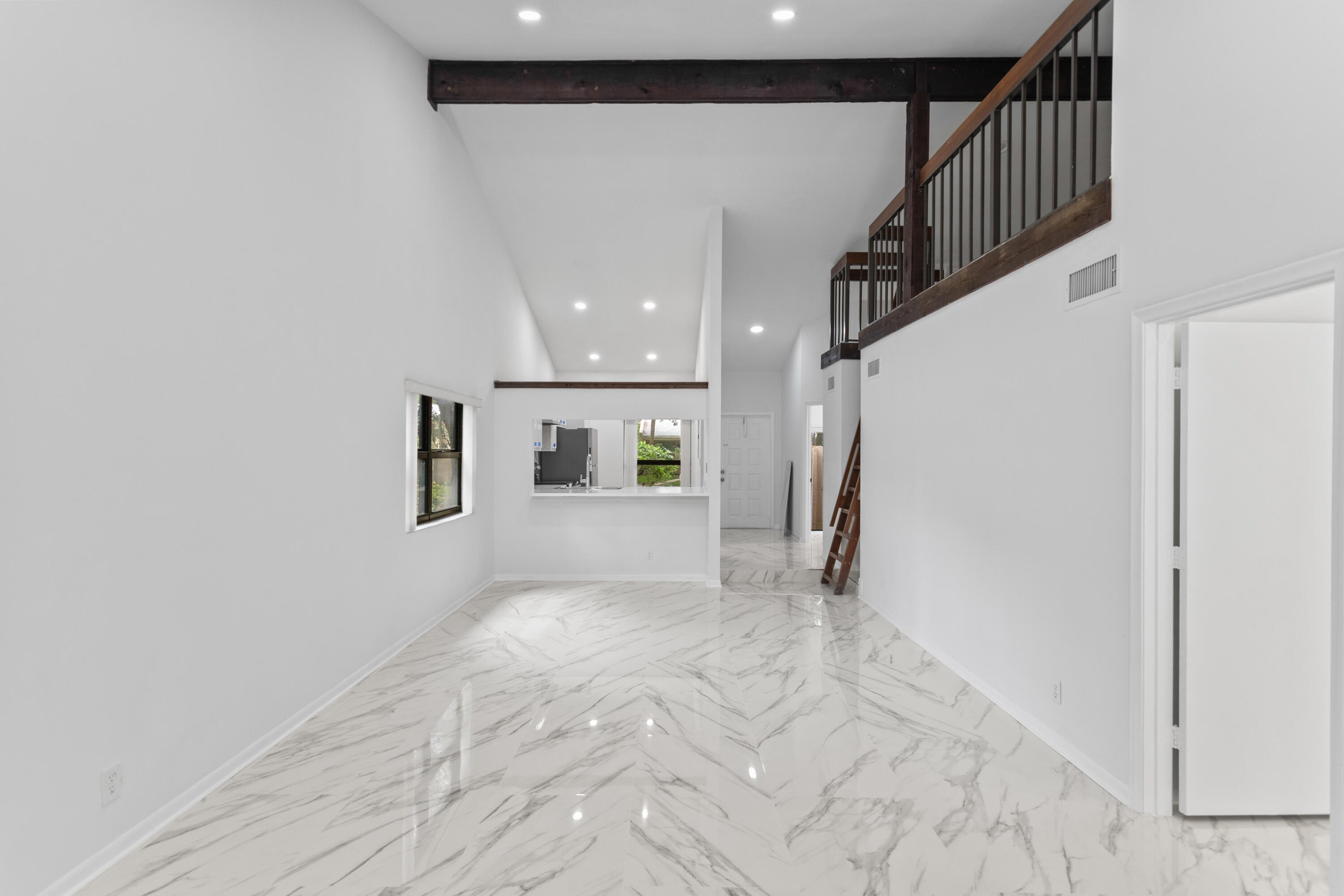 1400 Northwest 9th Avenue, Unit B14 Boca Raton, FL 33486 - Photo 4 of 34 585A7473
