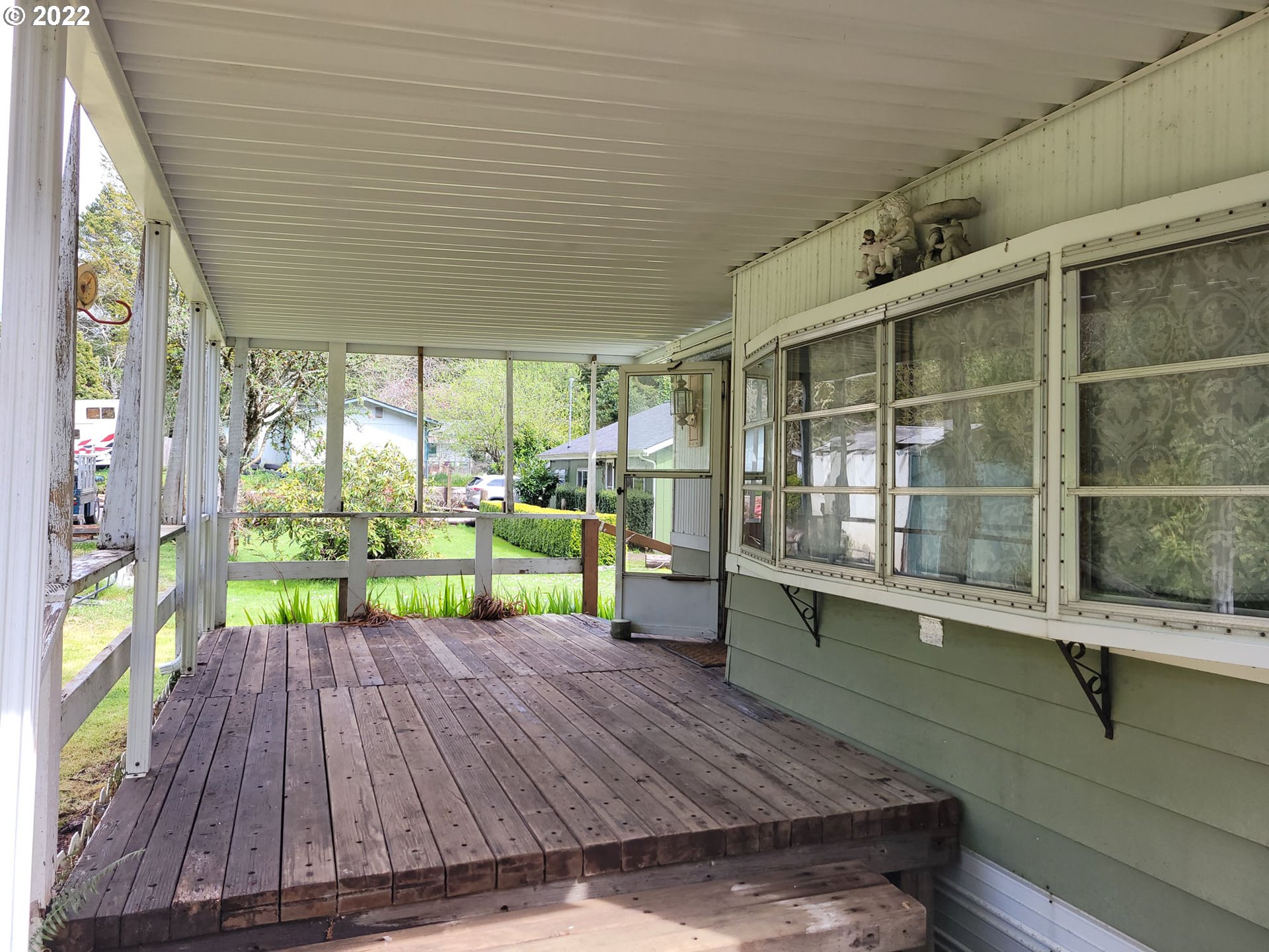 4914 Mitchell Loop Road Florence, OR 97439 - Photo 3 of 26 Gallery Image 3