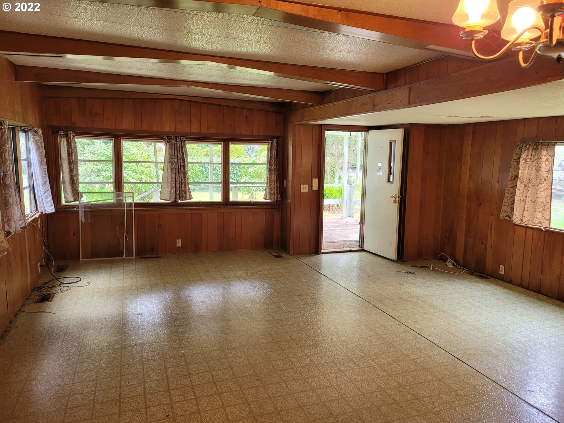 4914 Mitchell Loop Road Florence, OR 97439 - Photo 5 of 26 Gallery Image 5