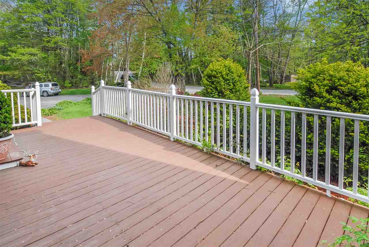 30 Lane Road Pelham, NH 03076 - Photo 24 of 33