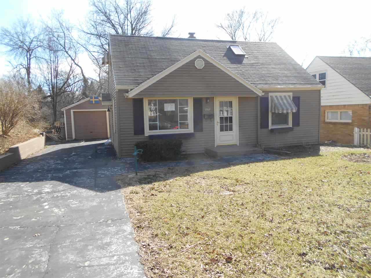 2709 Pelham Road Rockford, IL 61107 - Photo 1 of 7 Gallery Image 1
