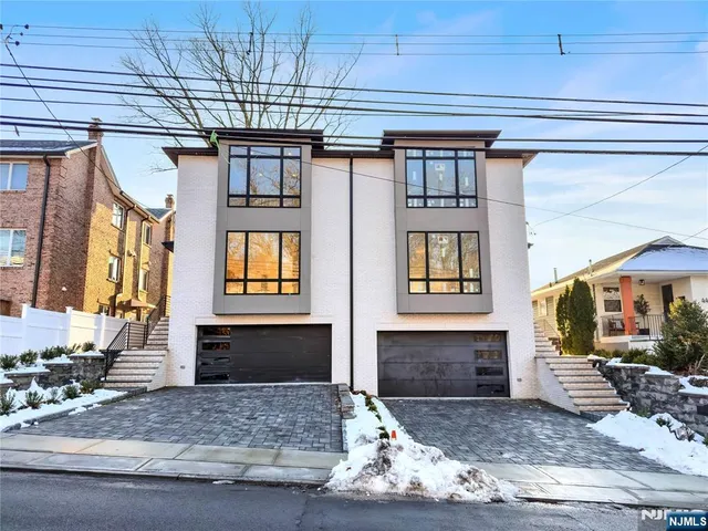 $1,529,000 | 432 Stillwell Avenue, Unit A, Fort Lee, NJ 07024