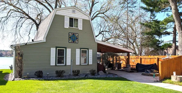 $199,900 | W4009 County Road C, Montello, WI 53949