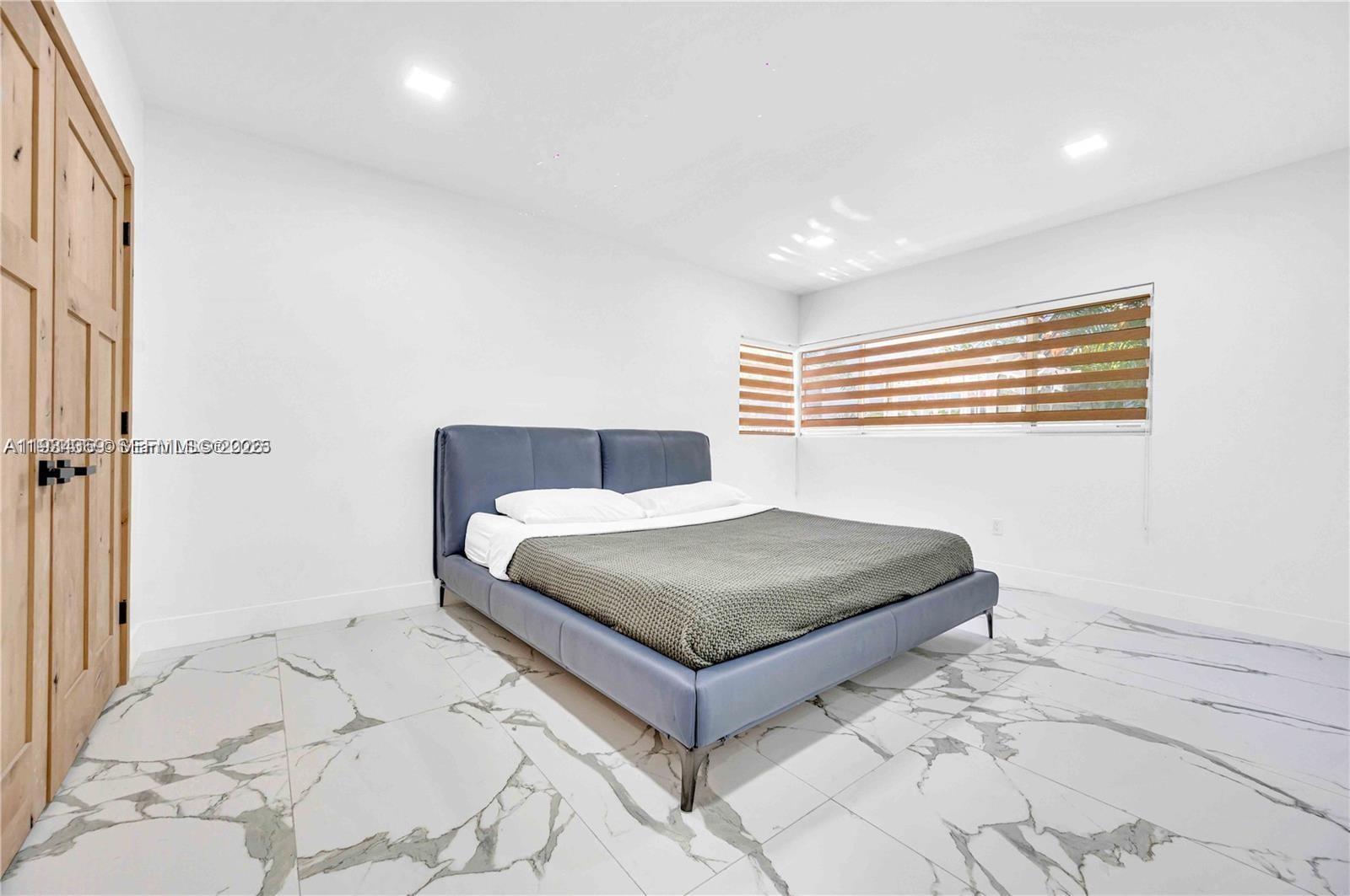 4708 Alton Road Miami Beach, FL 33140 - Photo 10 of 14