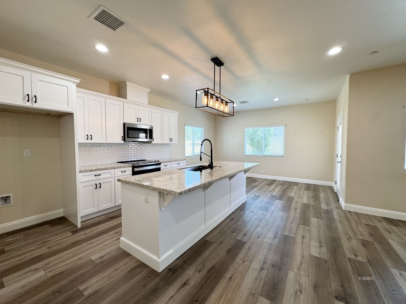 1022 Ocean Avenue Ridgecrest, CA 93555 - Photo 13 of 38