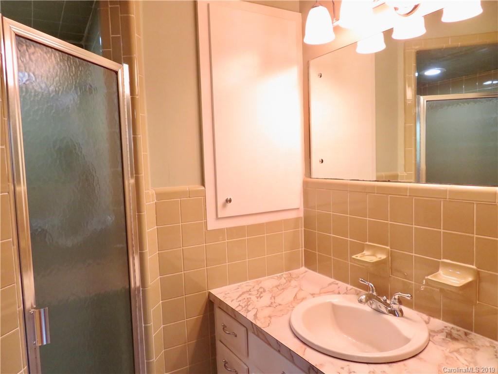 1420 Jenkins Road Gastonia, NC 28052 - Photo 14 of 21 Gallery Image 14