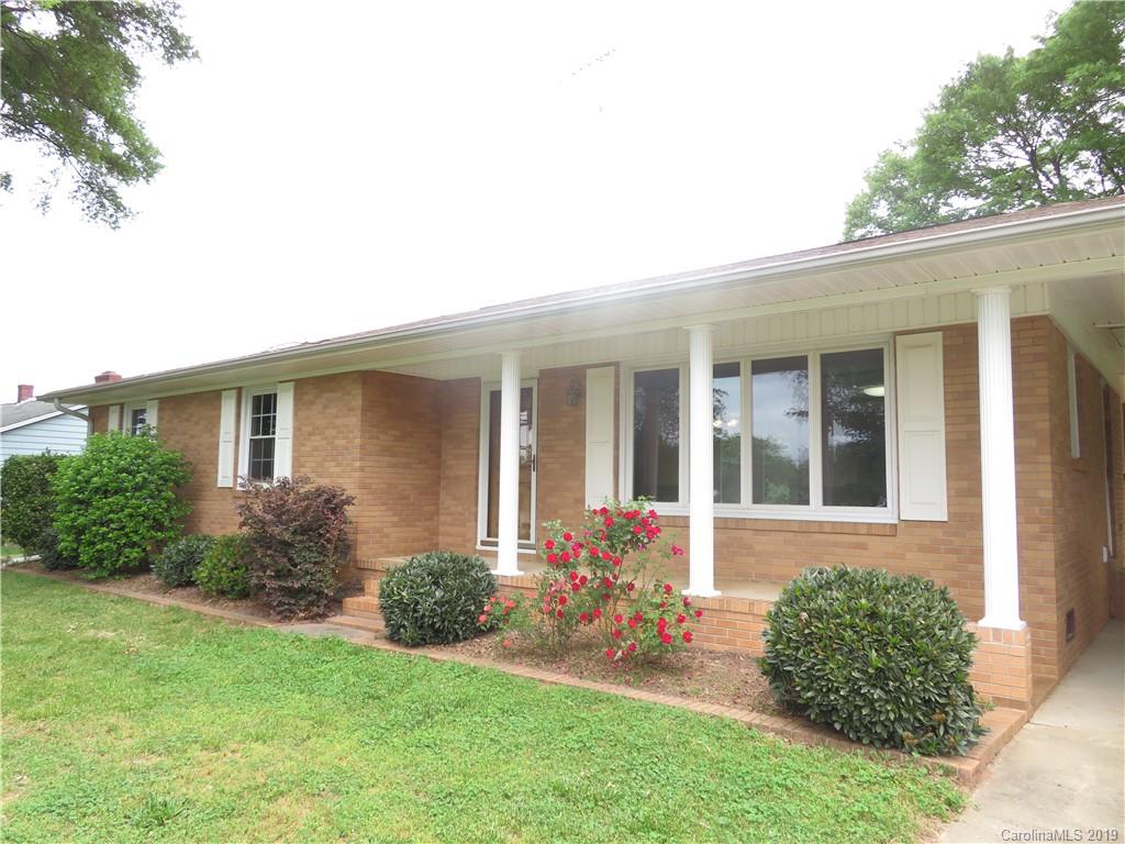 1420 Jenkins Road Gastonia, NC 28052 - Photo 3 of 21 Gallery Image 3