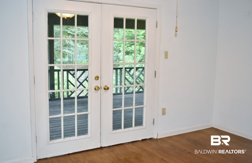 352 South Summit Street Fairhope, AL 36532 - Photo 32 of 49 Leads to Sunroom