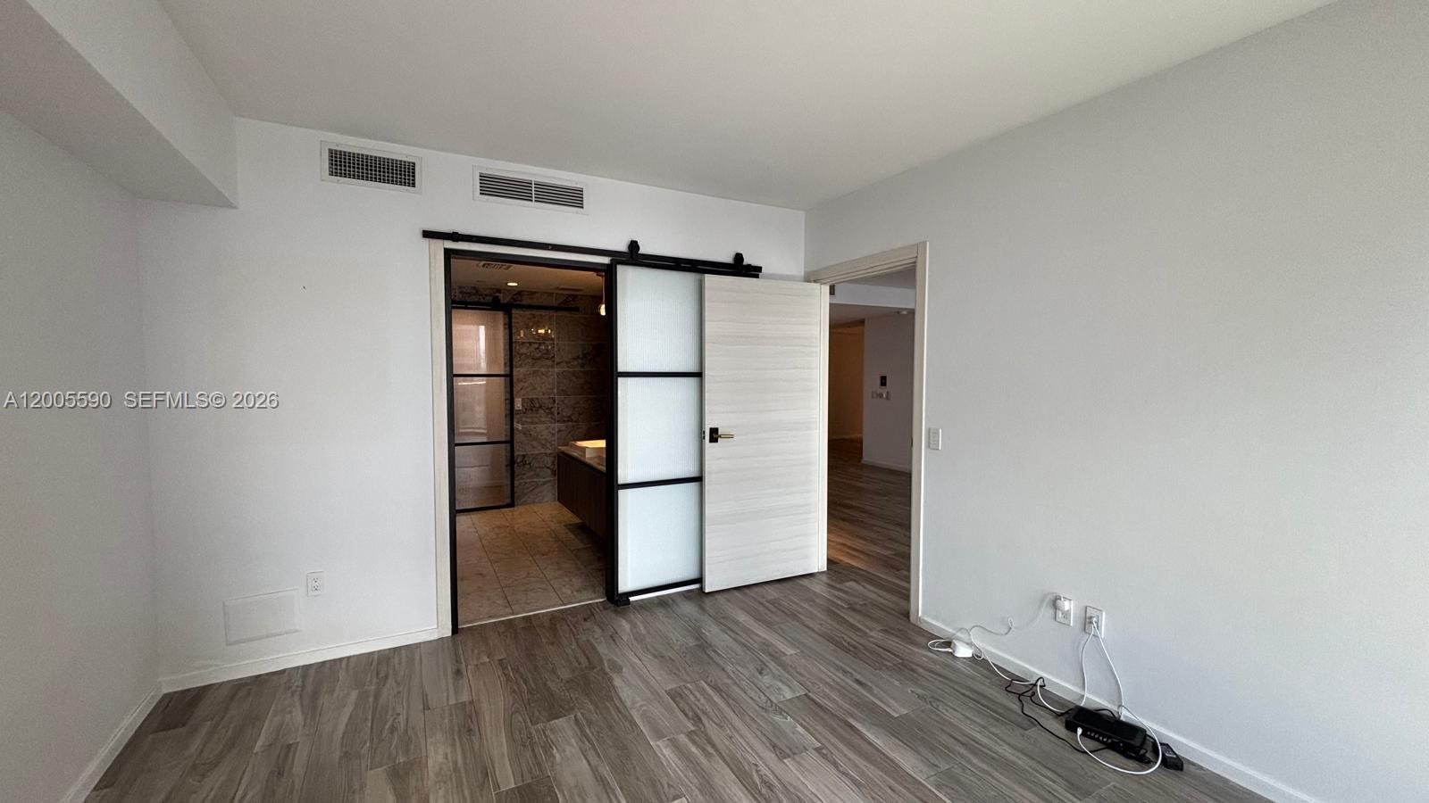 801 South Miami Avenue, Unit 3510 Miami, FL 33131 - Photo 12 of 27