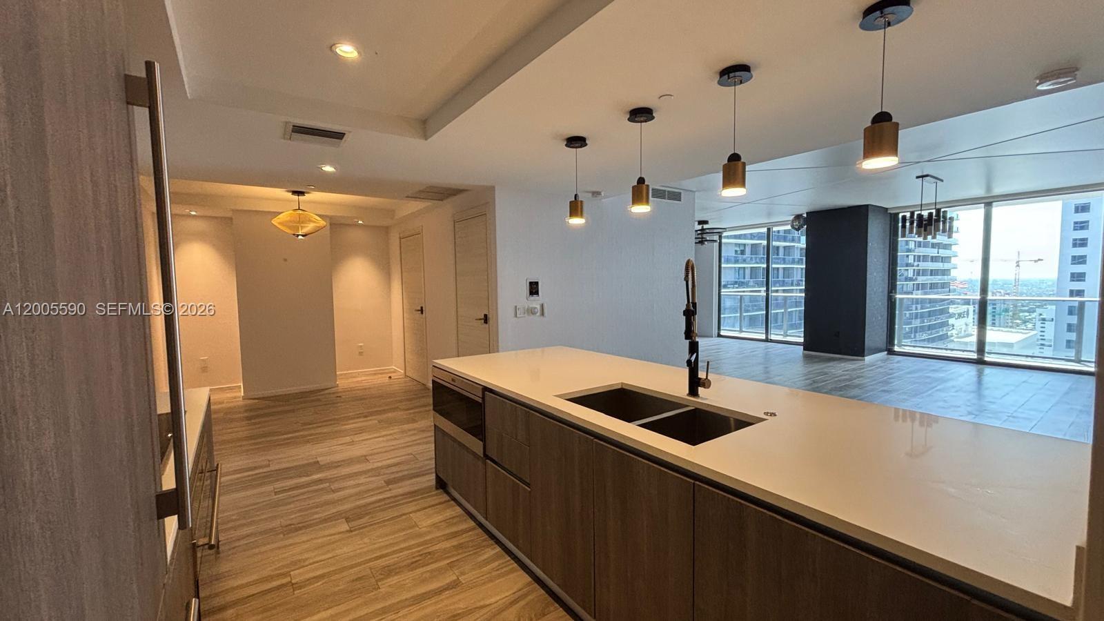 801 South Miami Avenue, Unit 3510 Miami, FL 33131 - Photo 15 of 27