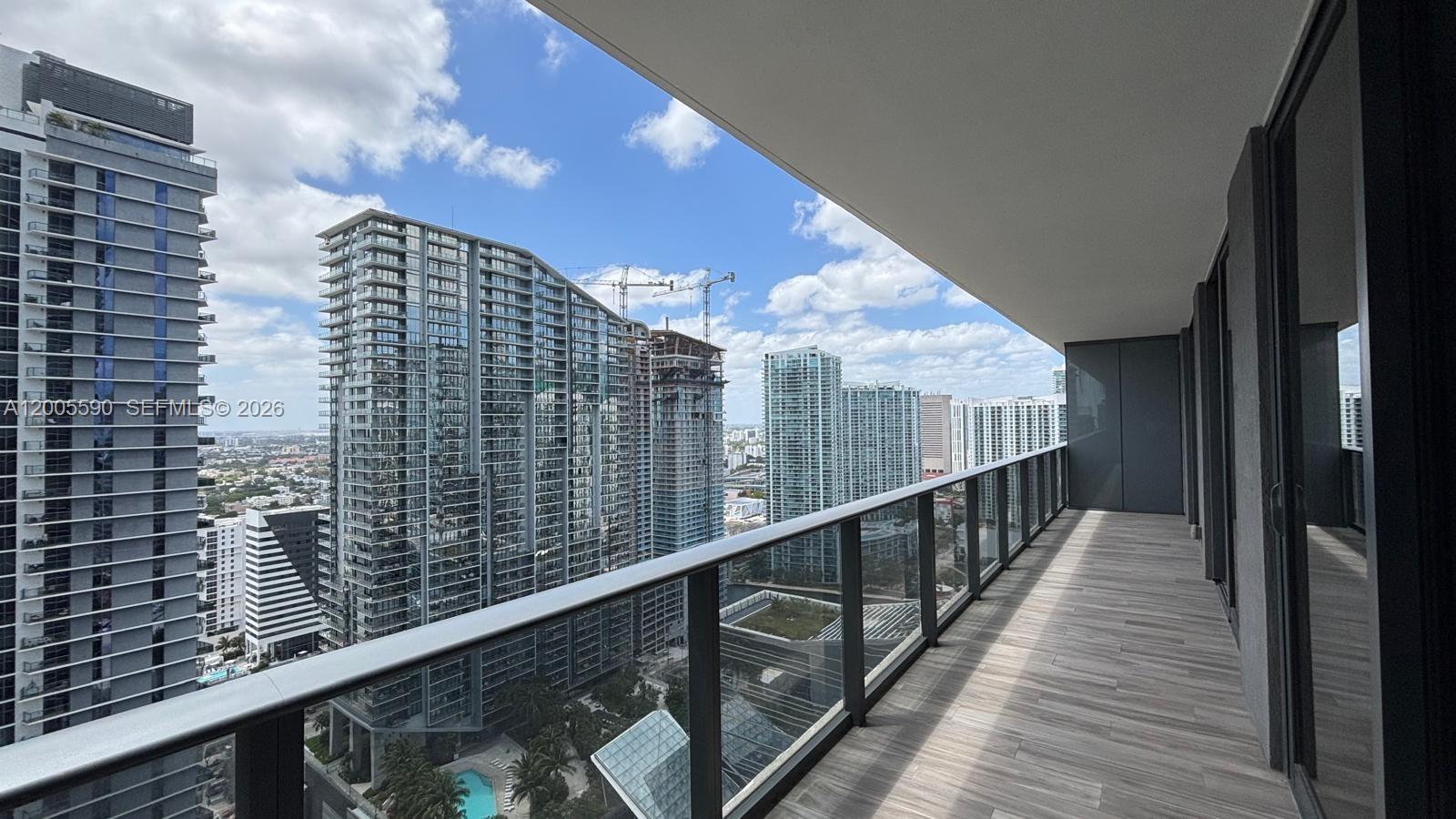 801 South Miami Avenue, Unit 3510 Miami, FL 33131 - Photo 4 of 27