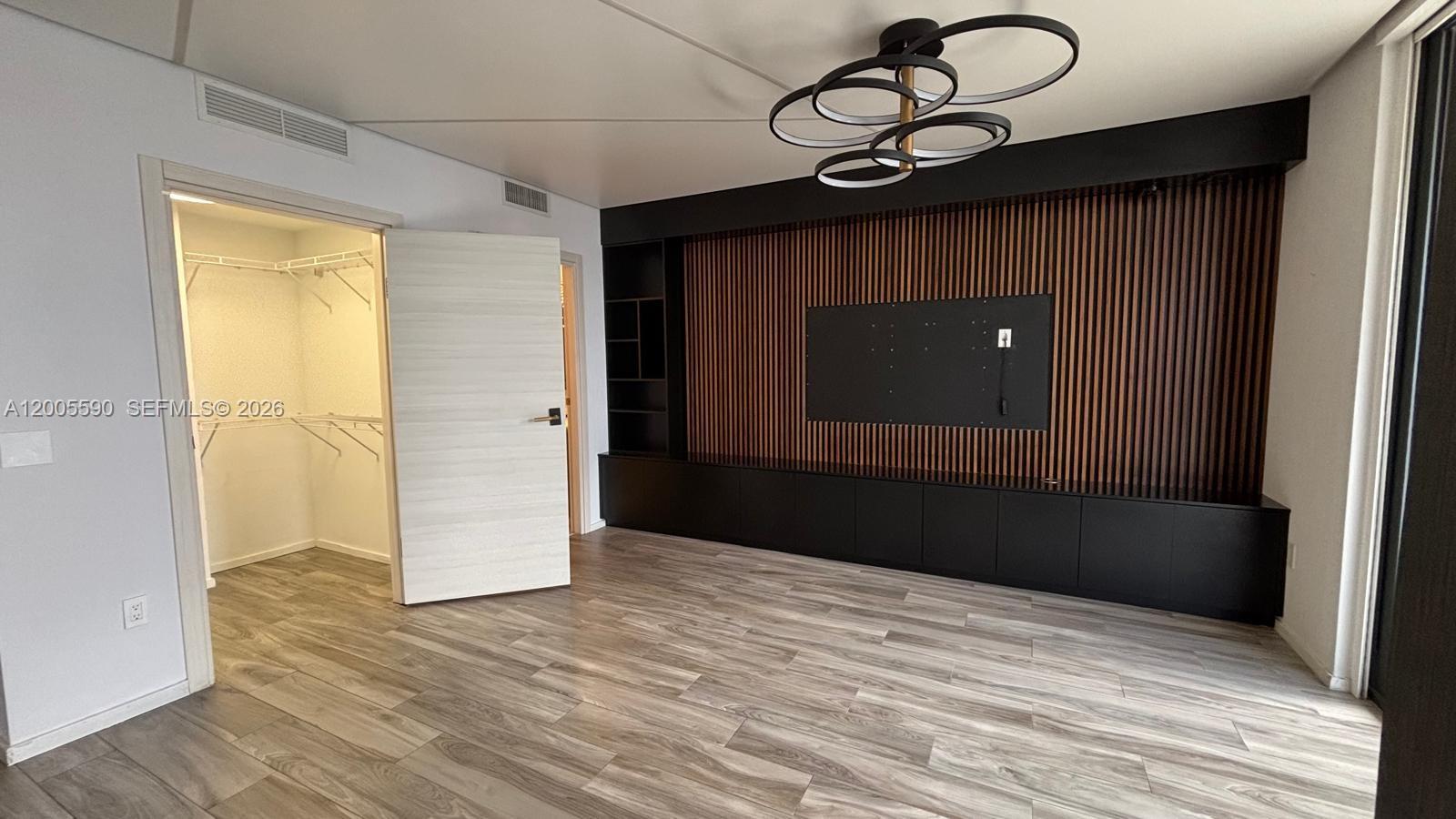 801 South Miami Avenue, Unit 3510 Miami, FL 33131 - Photo 6 of 27