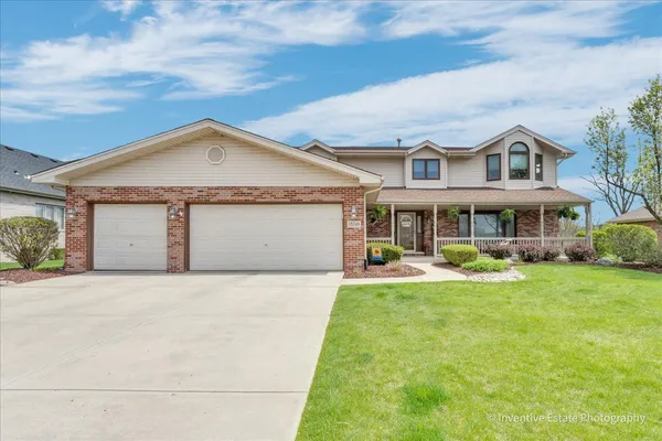 $659,900 | 18749 Jacob Drive, Mokena, IL 60448