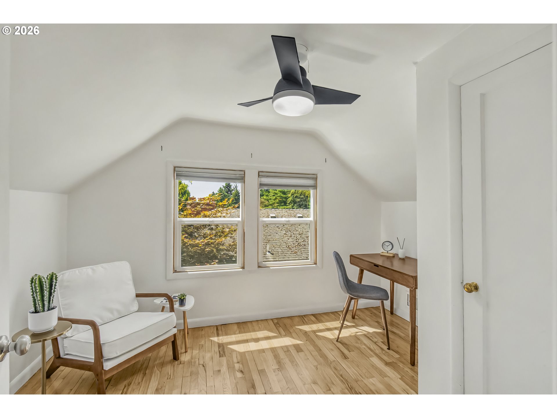 27 Southeast 85th Avenue Portland, OR 97216 - Photo 24 of 33 Gallery Image 24