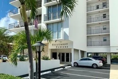 $2,350 | 1609 North Riverside Drive, Unit 902, Pompano Beach, FL 33062