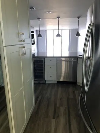 $2,350 | 1609 North Riverside Drive, Unit 902, Pompano Beach, FL 33062