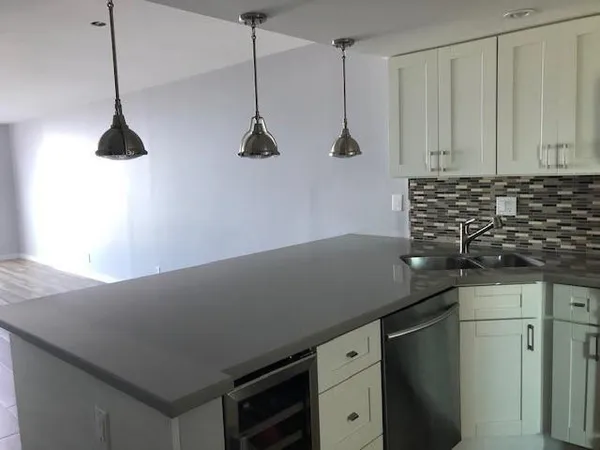 $2,350 | 1609 North Riverside Drive, Unit 902, Pompano Beach, FL 33062