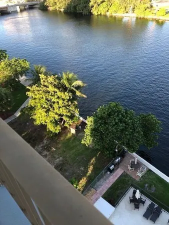 $2,350 | 1609 North Riverside Drive, Unit 902, Pompano Beach, FL 33062