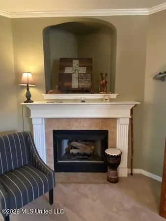 $325,000 | 1268 South Lake Drive, Hernando, MS 38632