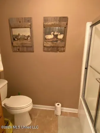 $325,000 | 1268 South Lake Drive, Hernando, MS 38632