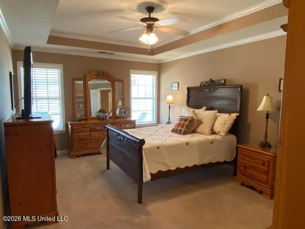 $325,000 | 1268 South Lake Drive, Hernando, MS 38632