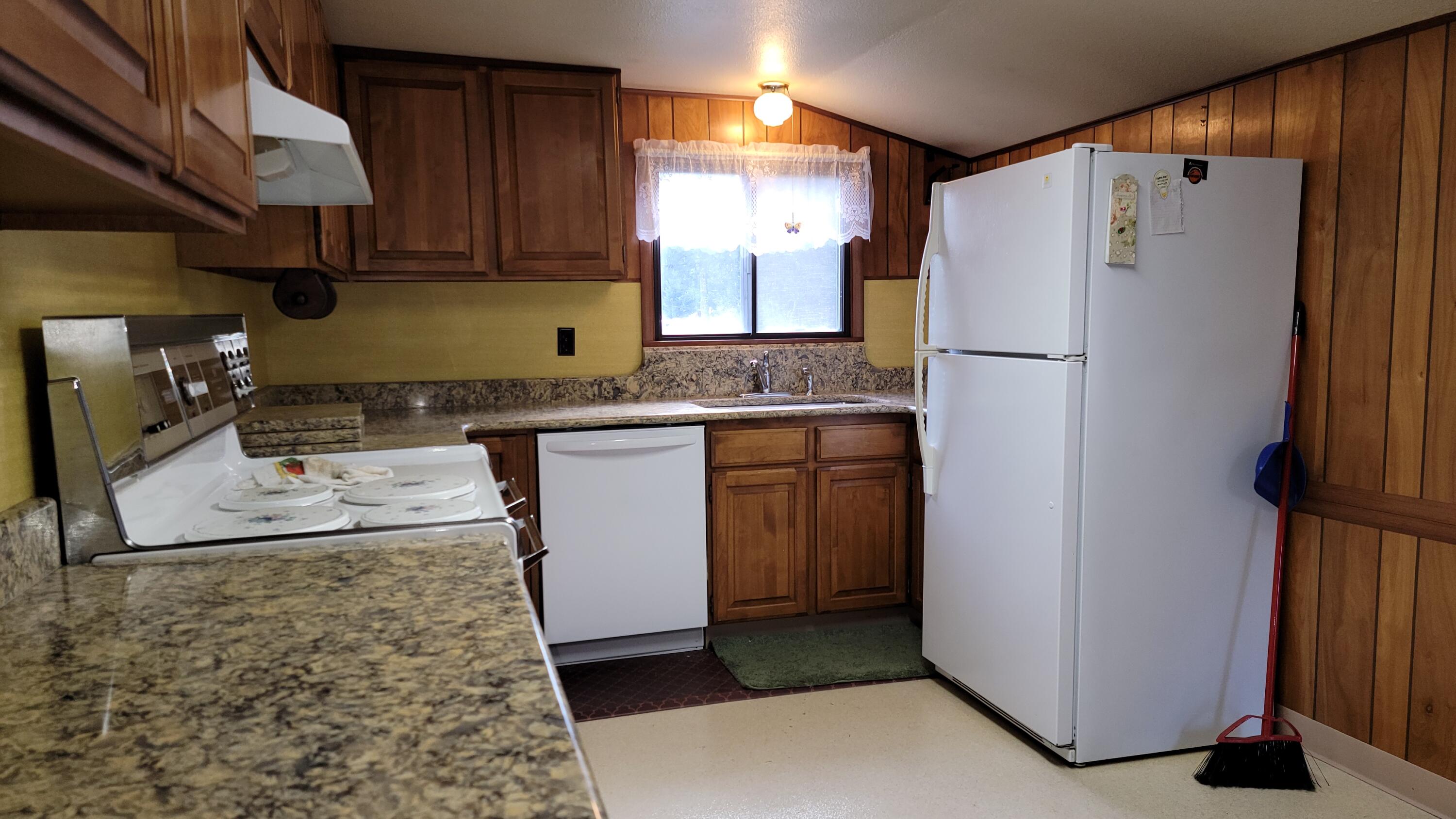 62518 Old Wagon Road Coos Bay, OR 97420 - Photo 24 of 41 20230412_163543