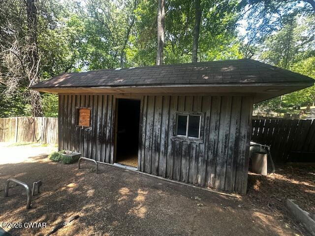 1400 Roper Road Bolivar, TN 38008 - Photo 17 of 23 a front view of house with yard