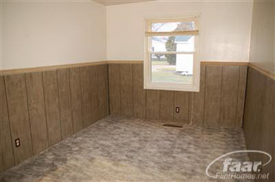 4373 South Linden Road Flint, MI 48507 - Photo 12 of 12 20124422-11.JPG