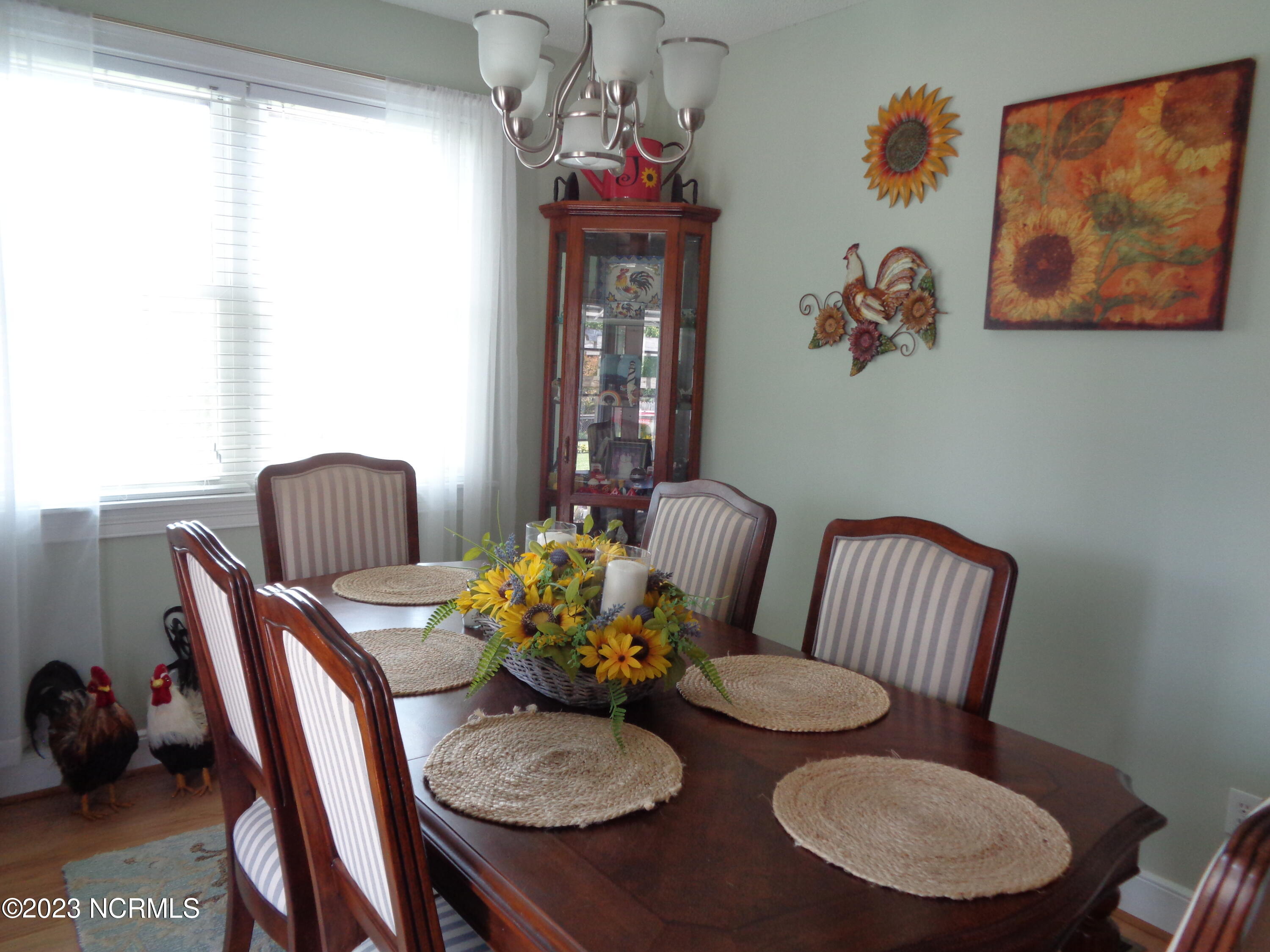 2137 Joe Temple Road Kinston, NC 28504 - Photo 23 of 65 Dining Room