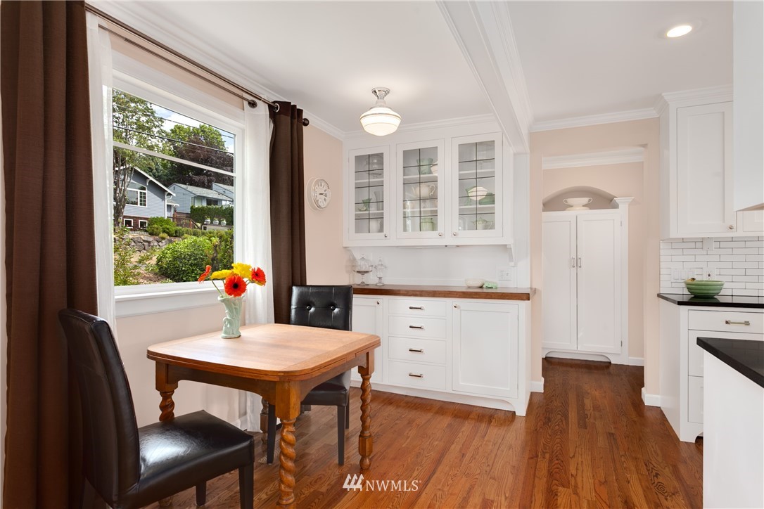 9601 42nd Avenue Southwest Seattle, WA 98136 - Photo 8 of 24 Gallery Image 8