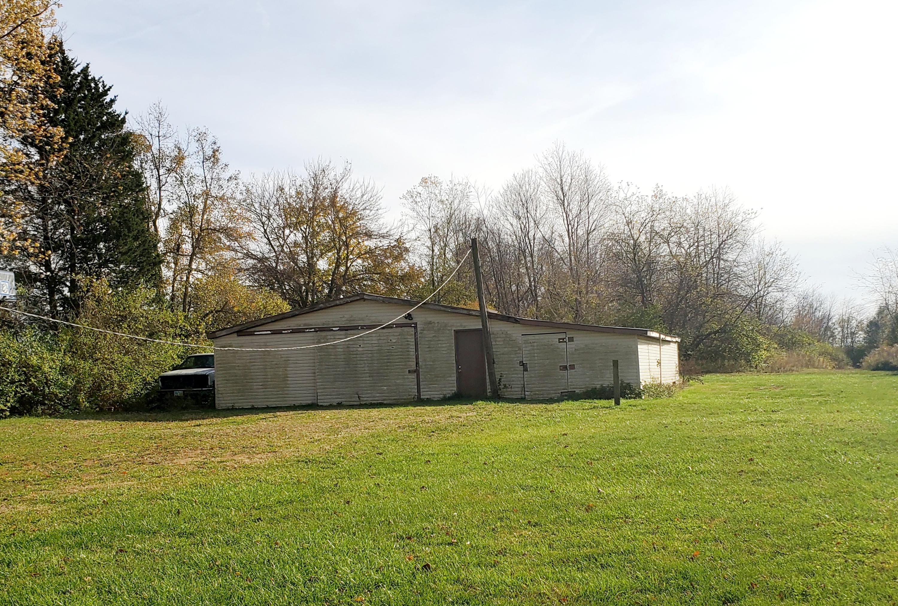 5203 Old Columbus Road Springfield, OH 45502 - Photo 24 of 25